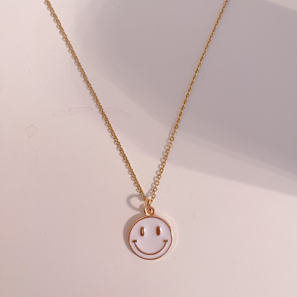 White smiley necklace. Handmade - Picture 1 of 2